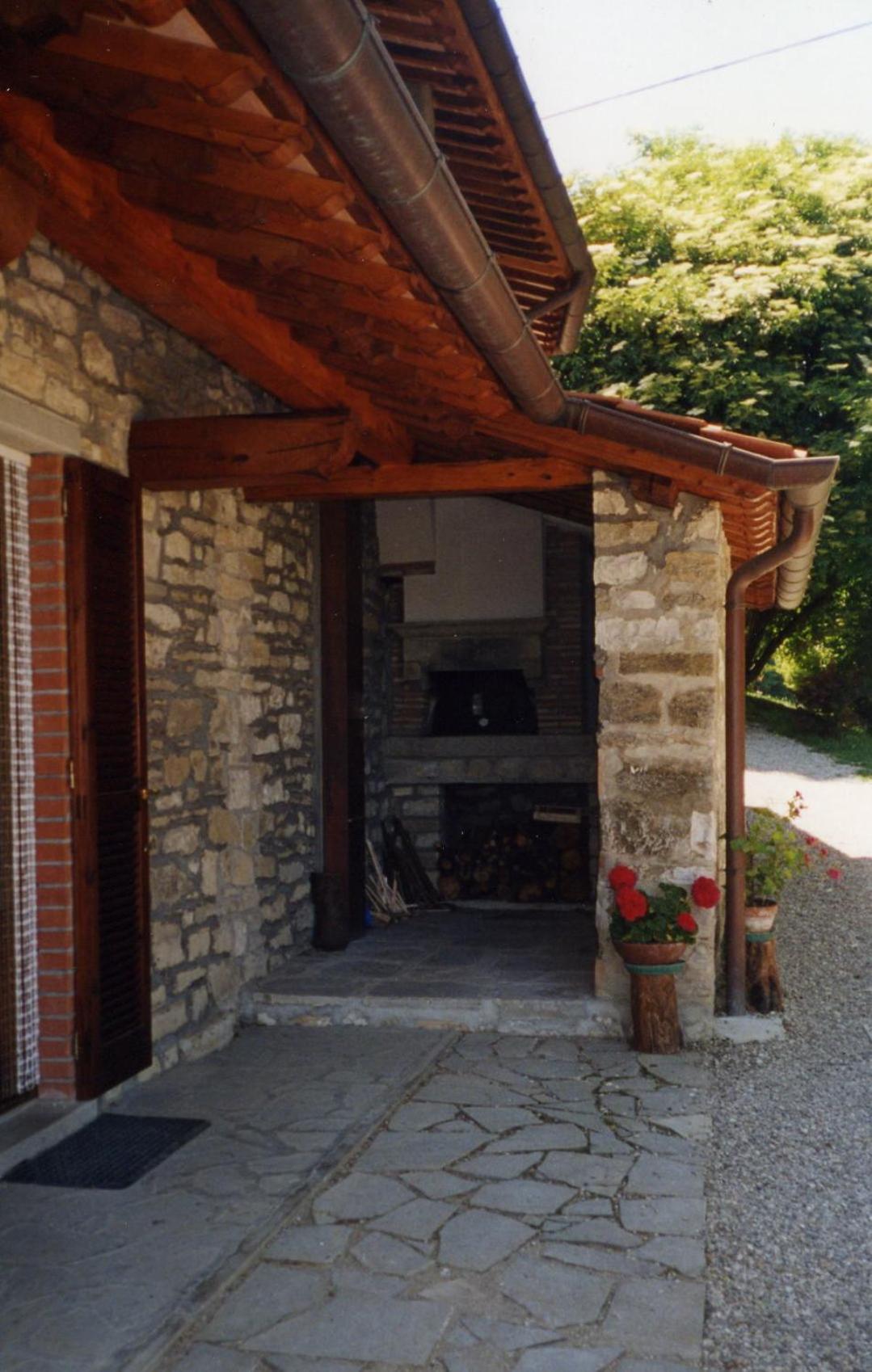 ピエーヴェ・サント・ステーファノ Agriturismo Fontandroneヴィラ エクステリア 写真