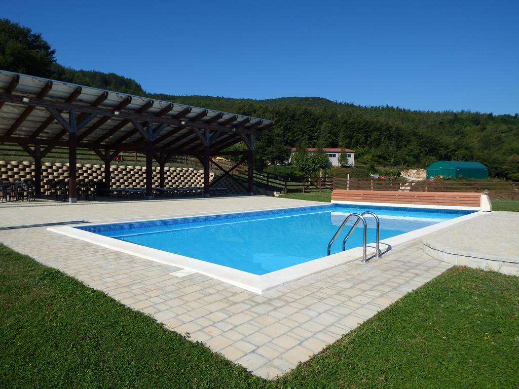 ピエーヴェ・サント・ステーファノ Agriturismo Fontandroneヴィラ エクステリア 写真